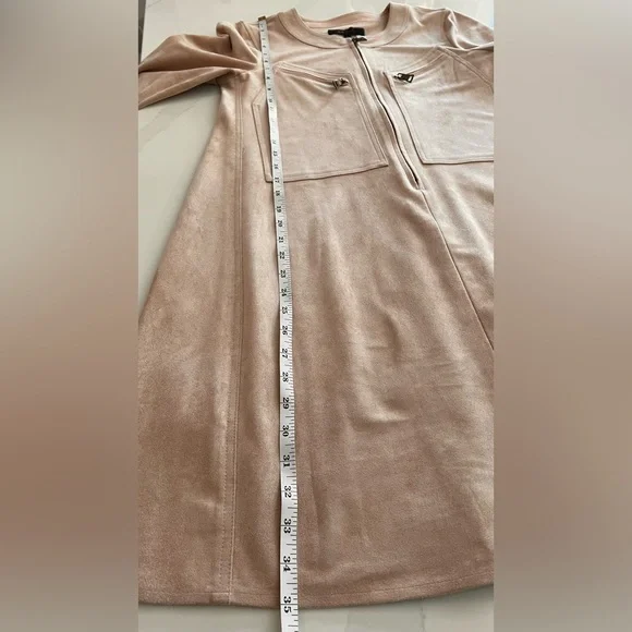 BCBGMaxAzria Blush Midi Dress with 3/4 Sleeves - Picture 8 of 12